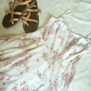 Old Navy Medium floral spagetti strap sundress